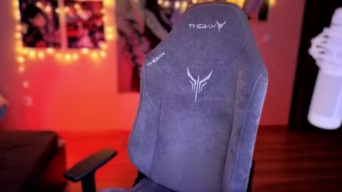 Mariko online show from February 9, 2025, 2:50 pm