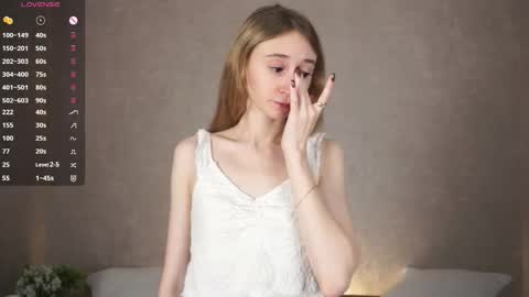 Snapshot of _marvelous_time_ chatting on September 18, 2025, 3:52 am Gwen online show from September 18, 2025, 3:52 am