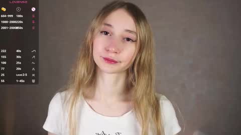 Snapshot of _marvelous_time_ chatting on September 29, 2025, 3:55 am Gwen online show from September 29, 2025, 3:55 am