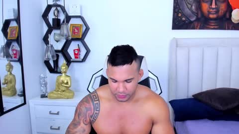 _matthew_santos_ online show from September 12, 2025, 9:48 pm