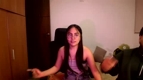 max and abby online show from June 25, 2026, 1:49 am