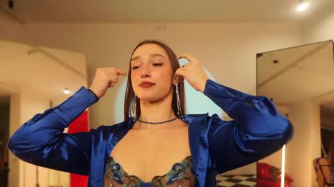 Snapshot of _meganmeow_ chatting on January 23, 2025, 1:51 am Saturday - start 2030-2130 GMT online show from January 23, 2025, 1:51 am