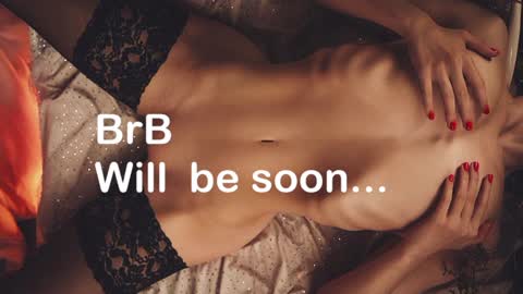 Snapshot of _meganmeow_ chatting on February 1, 2025, 10:02 pm Saturday - start 2030-2130 GMT online show from February 1, 2025, 10:02 pm