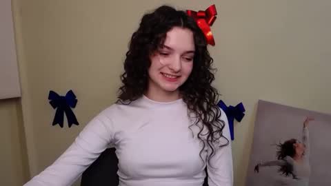 Susie online show from March 5, 2025, 5:08 pm