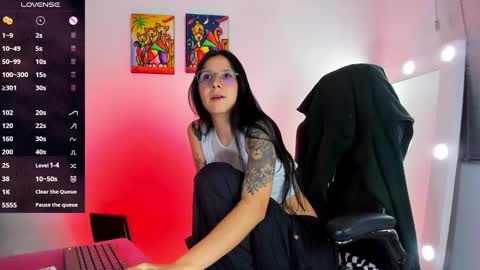 Snapshot of _megganjobs chatting on February 13, 2025, 1:40 am Juli online show from February 13, 2025, 1:40 am