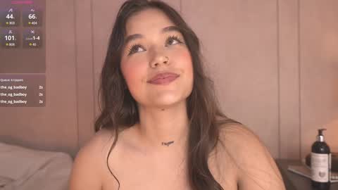     online show from February 1, 2025, 7:55 pm