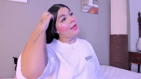 _melodyblossom_ online show from October 8, 2025, 8:17 pm