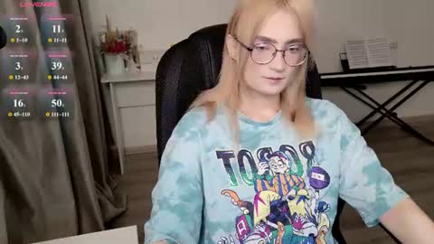 Snapshot of _meow_neko_ chatting on June 22, 2026, 3:36 am _meow_neko_ online show from June 22, 2026, 3:36 am