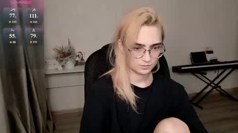 Snapshot of _meow_neko_ chatting on July 16, 2026, 9:32 pm _meow_neko_ online show from July 16, 2026, 9:32 pm