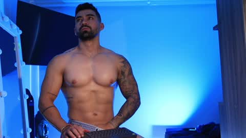 soy mike online show from February 1, 2025, 1:51 pm