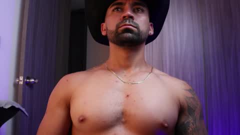 soy mike online show from November 10, 2025, 3:27 am