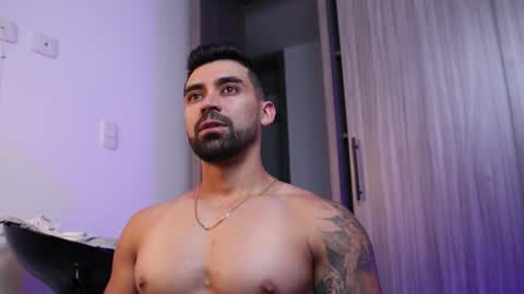 soy mike online show from December 14, 2025, 1:44 am