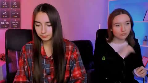 Snapshot of _mila_fire chatting on December 17, 2025, 9:59 am your Mila online show from December 17, 2025, 9:59 am