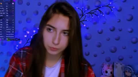 Snapshot of _mila_fire chatting on December 18, 2025, 10:54 am your Mila online show from December 18, 2025, 10:54 am