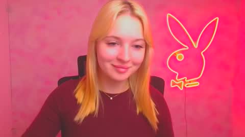 Melanie online show from October 16, 2025, 11:33 am