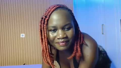 Milah online show from November 13, 2025, 4:39 pm