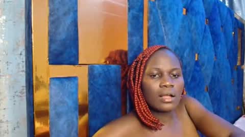 Milah online show from November 19, 2025, 4:45 am