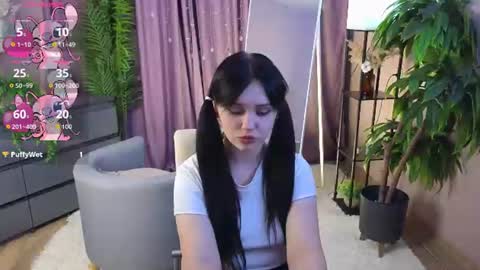 _millii_ online show from June 26, 2026, 11:58 am