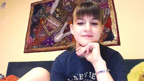 Boo online show from September 19, 2025, 6:41 pm