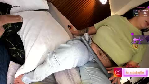 Mishelle online show from February 20, 2026, 6:19 am