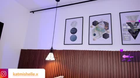 Mishelle online show from April 11, 2026, 7:45 am