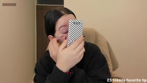 Snapshot of _miss_coco_ chatting on January 19, 2025, 11:23 am _miss_coco_ online show from January 19, 2025, 11:23 am