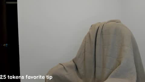 Snapshot of _miss_coco_ chatting on March 9, 2025, 5:33 am _miss_coco_ online show from March 9, 2025, 5:33 am