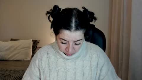 Snapshot of _miss_coco_ chatting on November 17, 2025, 3:34 am _miss_coco_ online show from November 17, 2025, 3:34 am