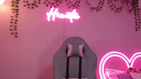 Hinata 3 online show from March 28, 2026, 2:05 pm