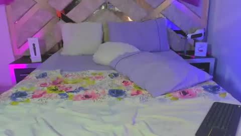 Snapshot of _miss_khloe chatting on January 8, 2025, 10:48 pm Khloe online show from January 8, 2025, 10:48 pm