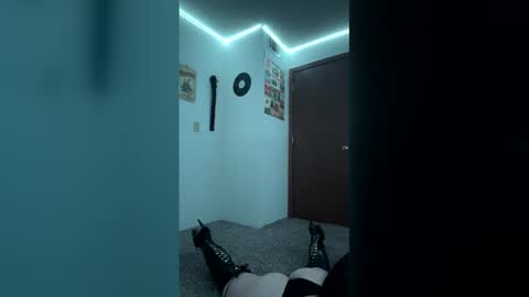 _miss_marie_ online show from December 2, 2025, 10:27 pm