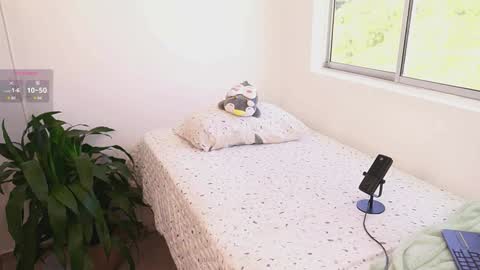 Snapshot of _missamber chatting on January 9, 2025, 5:54 pm Vale online show from January 9, 2025, 5:54 pm