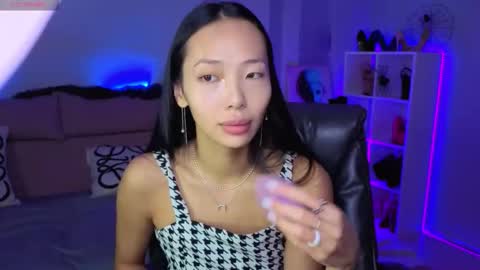  MIURA  online show from October 24, 2025, 1:13 am