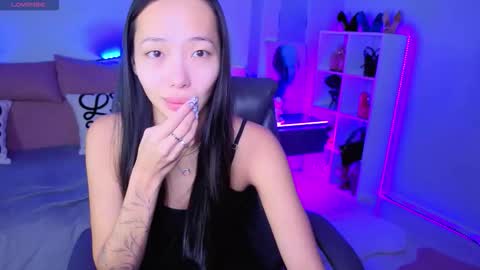  MIURA  online show from November 14, 2025, 1:15 am