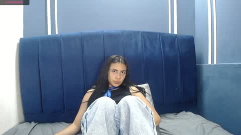 Molly online show from February 4, 2025, 9:31 pm