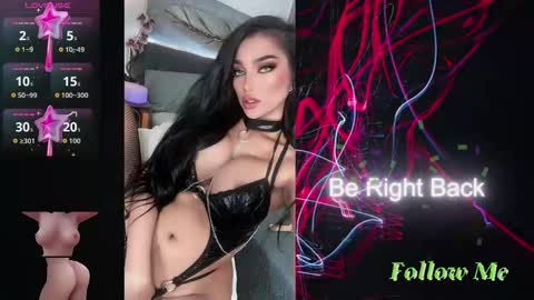 Snapshot of _morganmoore_ chatting on October 21, 2025, 9:15 pm MORGAN KEEP ON FOLLOWING online show from October 21, 2025, 9:15 pm