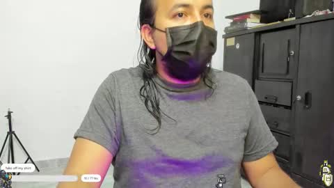   John    online show from November 3, 2025, 5:09 am