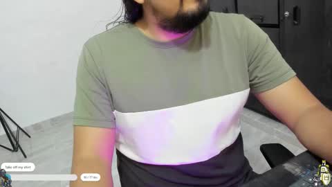   John    online show from November 7, 2025, 5:07 am