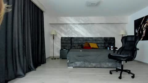 Maya online show from March 12, 2025, 11:31 am