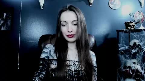 _naamah online show from November 10, 2025, 7:13 pm