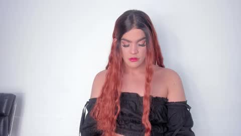 Snapshot of _naomi_fox chatting on February 1, 2025, 9:08 pm shantall online show from February 1, 2025, 9:08 pm