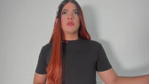 Snapshot of _naomi_fox chatting on February 9, 2025, 9:06 pm shantall online show from February 9, 2025, 9:06 pm