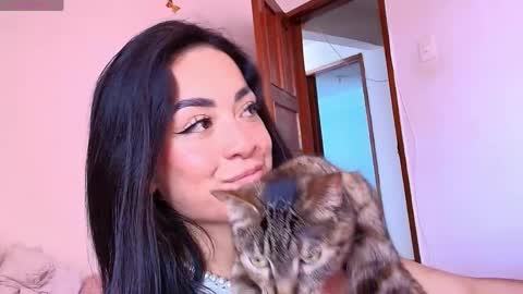 Snapshot of _natashaa19 chatting on May 7, 2026, 9:42 pm Natasha Rodriguez independent model online show from May 7, 2026, 9:42 pm
