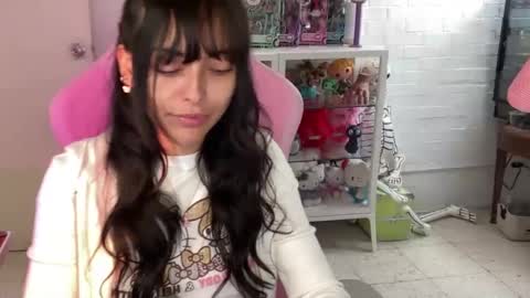 _nathaila_ online show from September 17, 2025, 3:35 pm