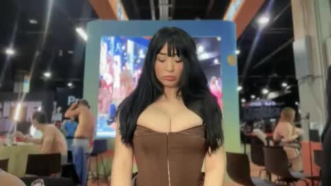 naty19 online show from April 12, 2026, 6:35 pm