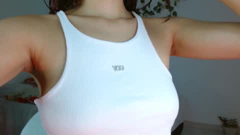 Snapshot of _nayade_ chatting on February 16, 2025, 8:33 pm _nayade_ online show from February 16, 2025, 8:33 pm