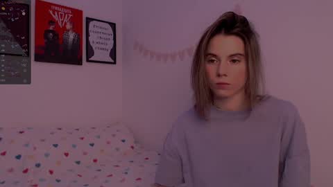 Snapshot of _ni_kiss chatting on December 12, 2024, 10:42 pm Nika online show from December 12, 2024, 10:42 pm