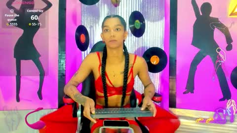 Nicky  Please help me with your thumbs up its importan online show from October 18, 2025, 7:25 pm