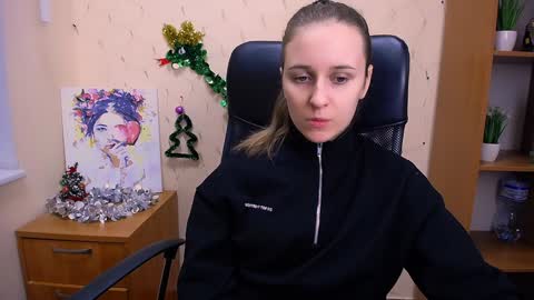 Nica online show from December 28, 2024, 12:24 pm