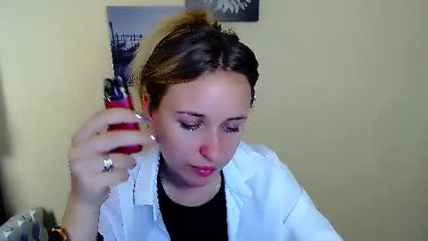 Snapshot of _nicole_new chatting on August 9, 2026, 7:57 am Nica online show from August 9, 2026, 7:57 am